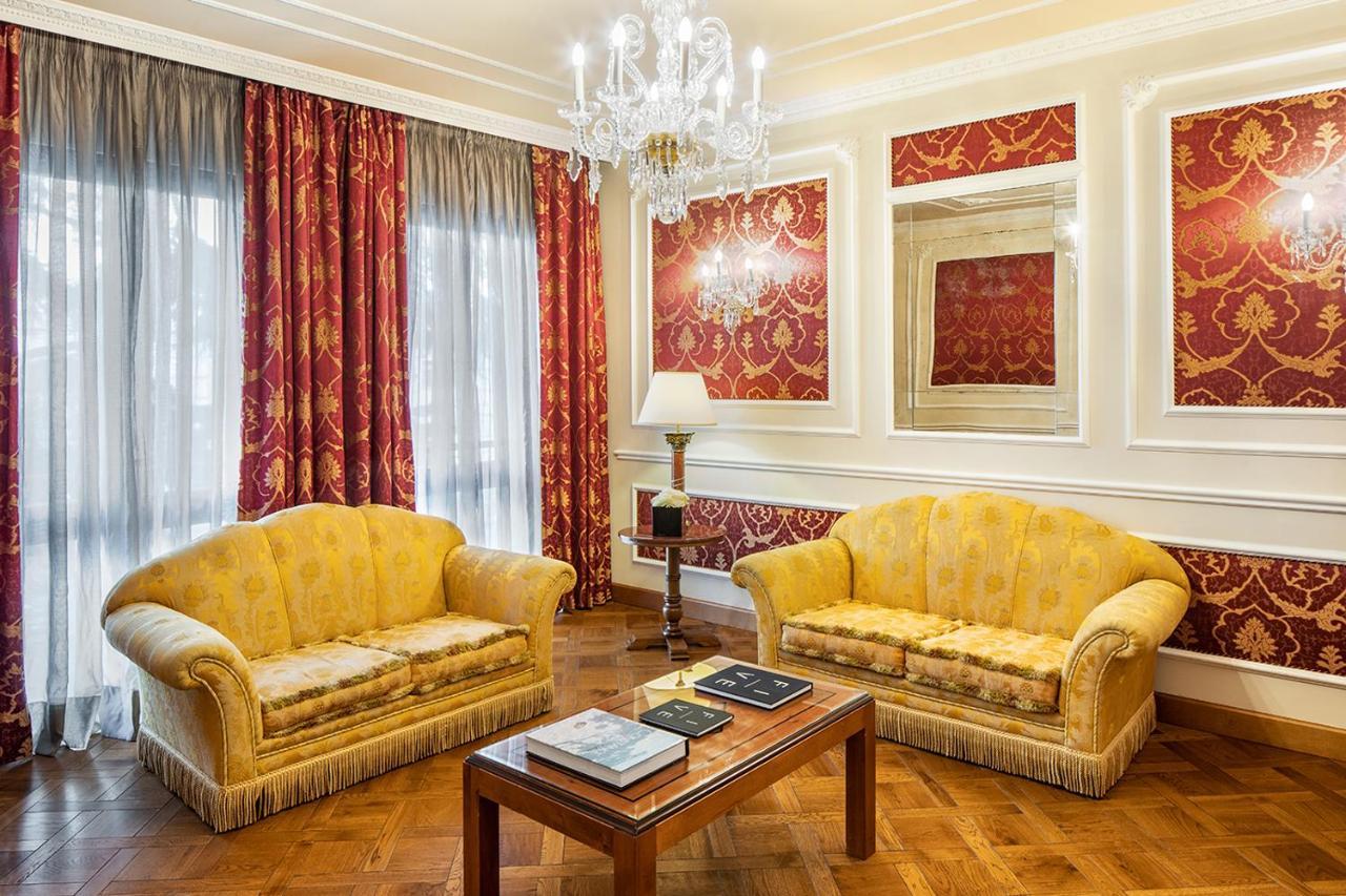 Baglioni Hotel Carlton - The Leading Hotels Of The World Mediolan Zewnętrze zdjęcie